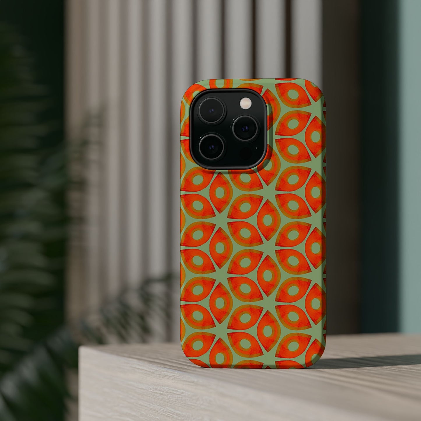 Magnetic iPhone Case - Batik Eyes
