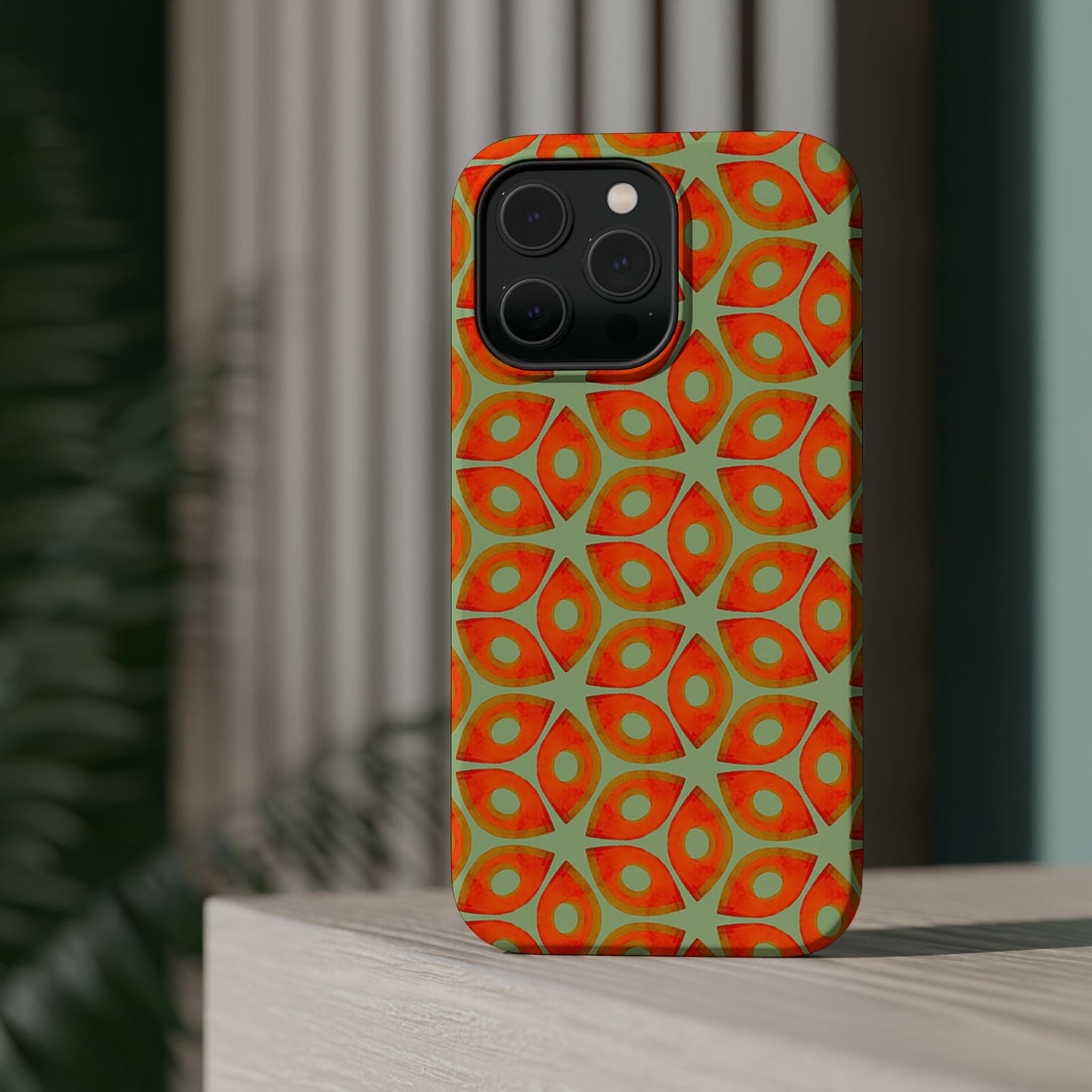 Magnetic iPhone Case - Batik Eyes